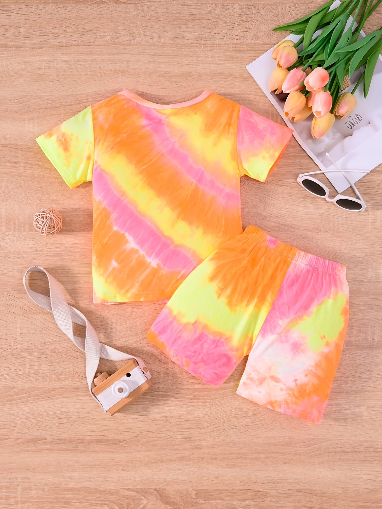 2pcs Girls Round Neck T-Shirts Tie Dye Short Sleeve Tees Top & Elastic Waist Shorts Set Kids Summer Clothes