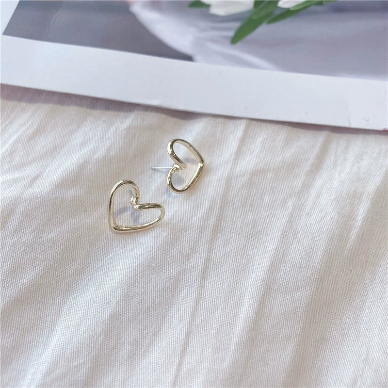 Hollow Cute Heart Shape Design Sense Internet Celebrity Silver Needle Earrings - Valentine's Day