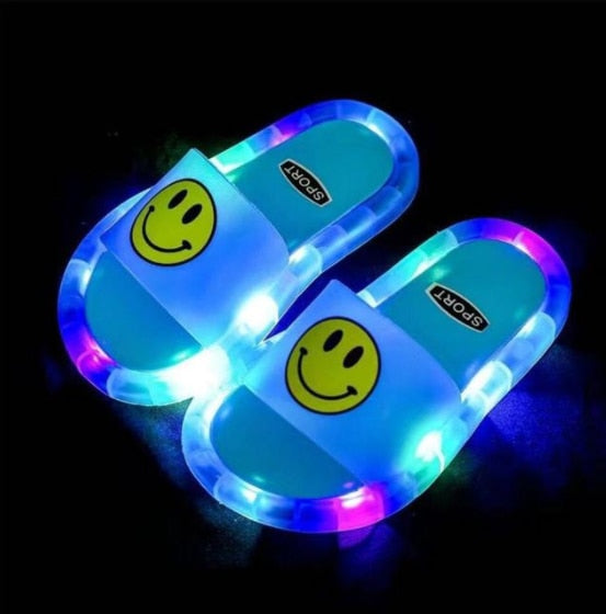 Children‘s Light Up Slippers/Sandals