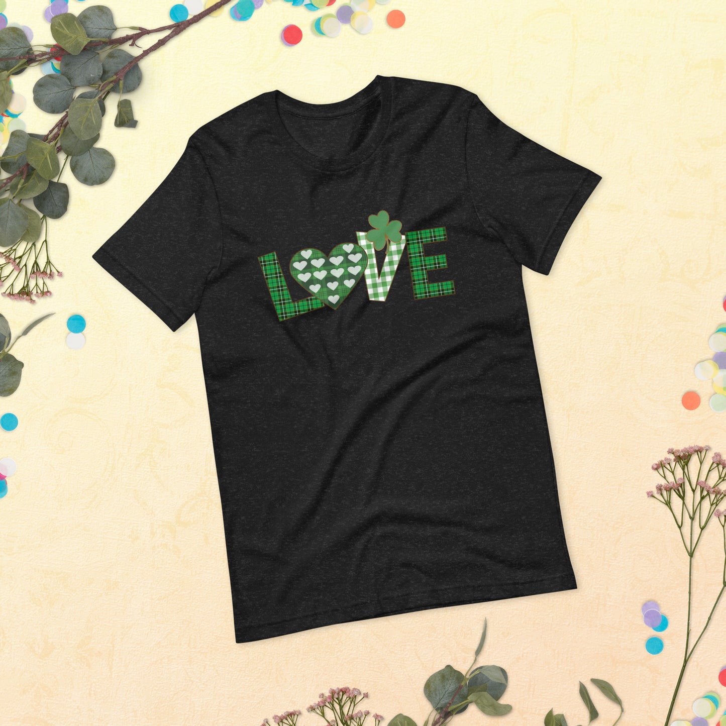 St. Patrick's Day Love Clover Unisex t-shirt