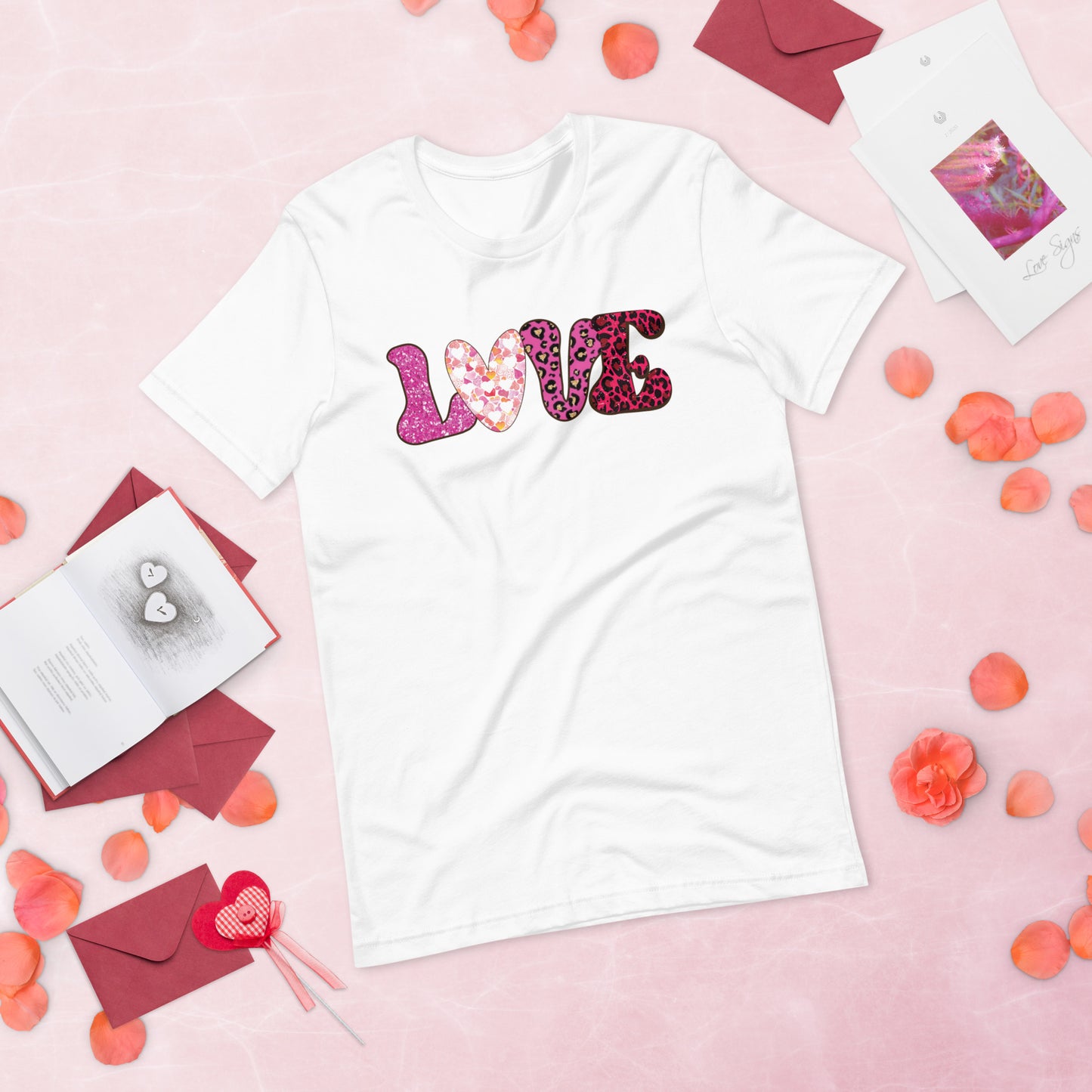 Love Valentine's Day Unisex t-shirt